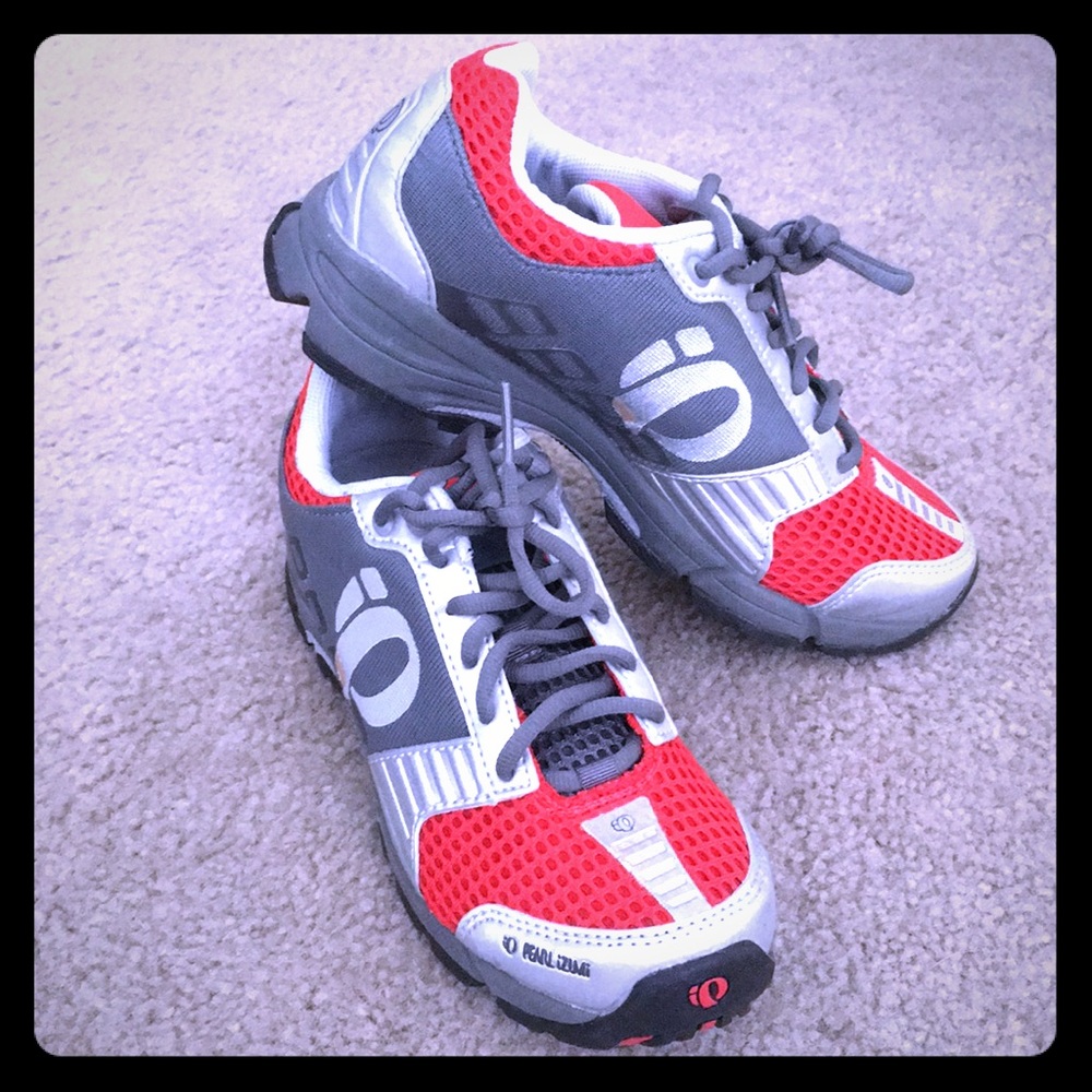 Pearl iZUMi Biking Shoes Size 39